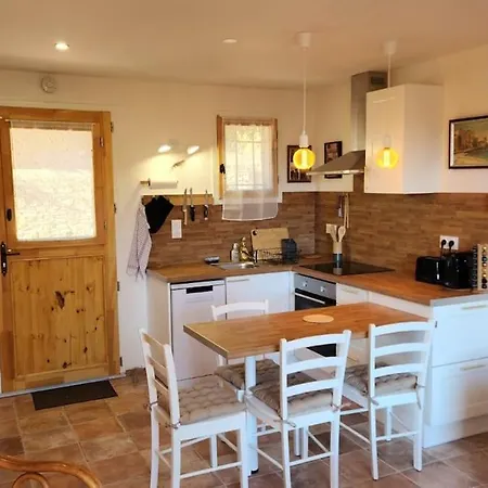 Daire T2 Au Calme, Patio Et Parking Prive - A Deux Pas Des Plages Et Du Centre *