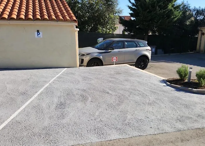 T2 Au Calme, Patio Et Parking Prive - A Deux Pas Des Plages Et Du Centre Διαμέρισμα Κολιούρ